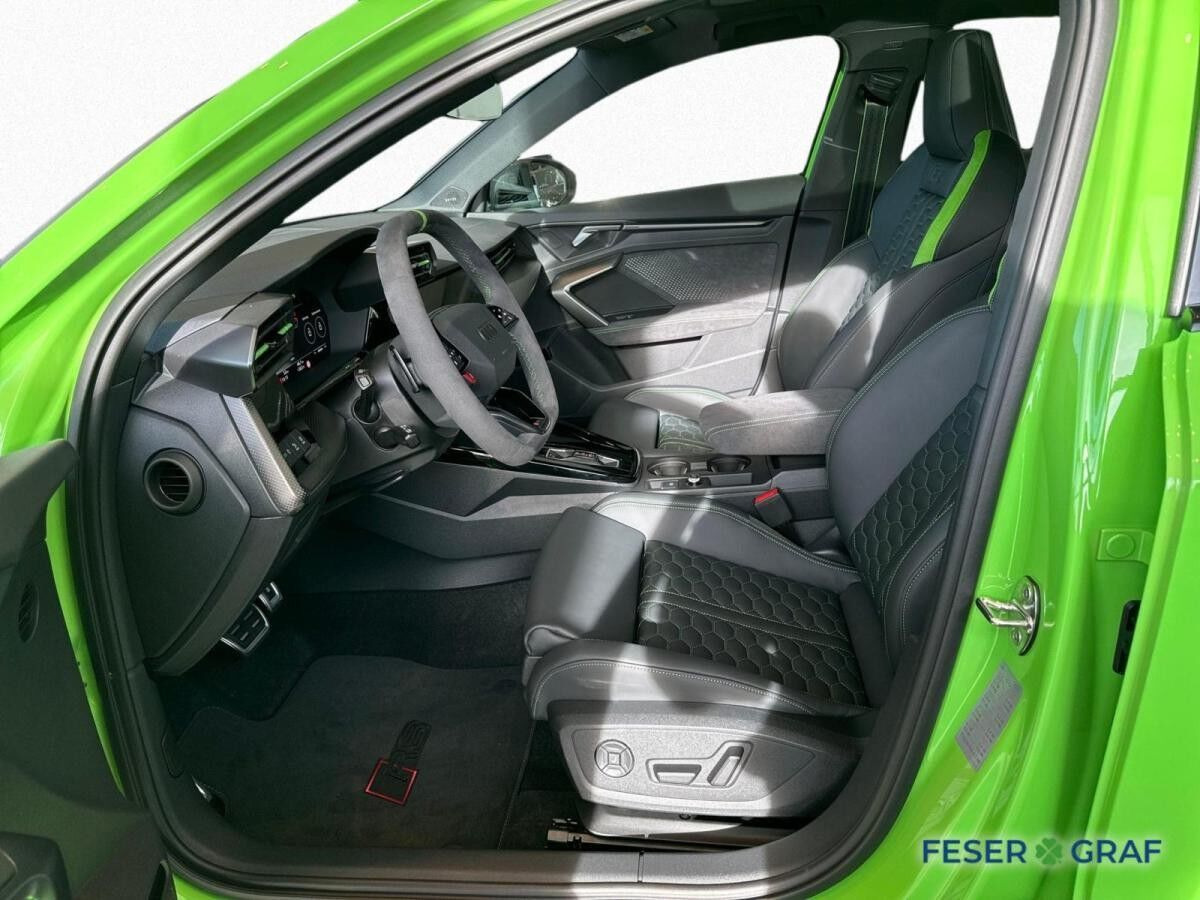 Audi RS3 Limo. NAV*Matrix*VMAX 280km/h*Sportabgas