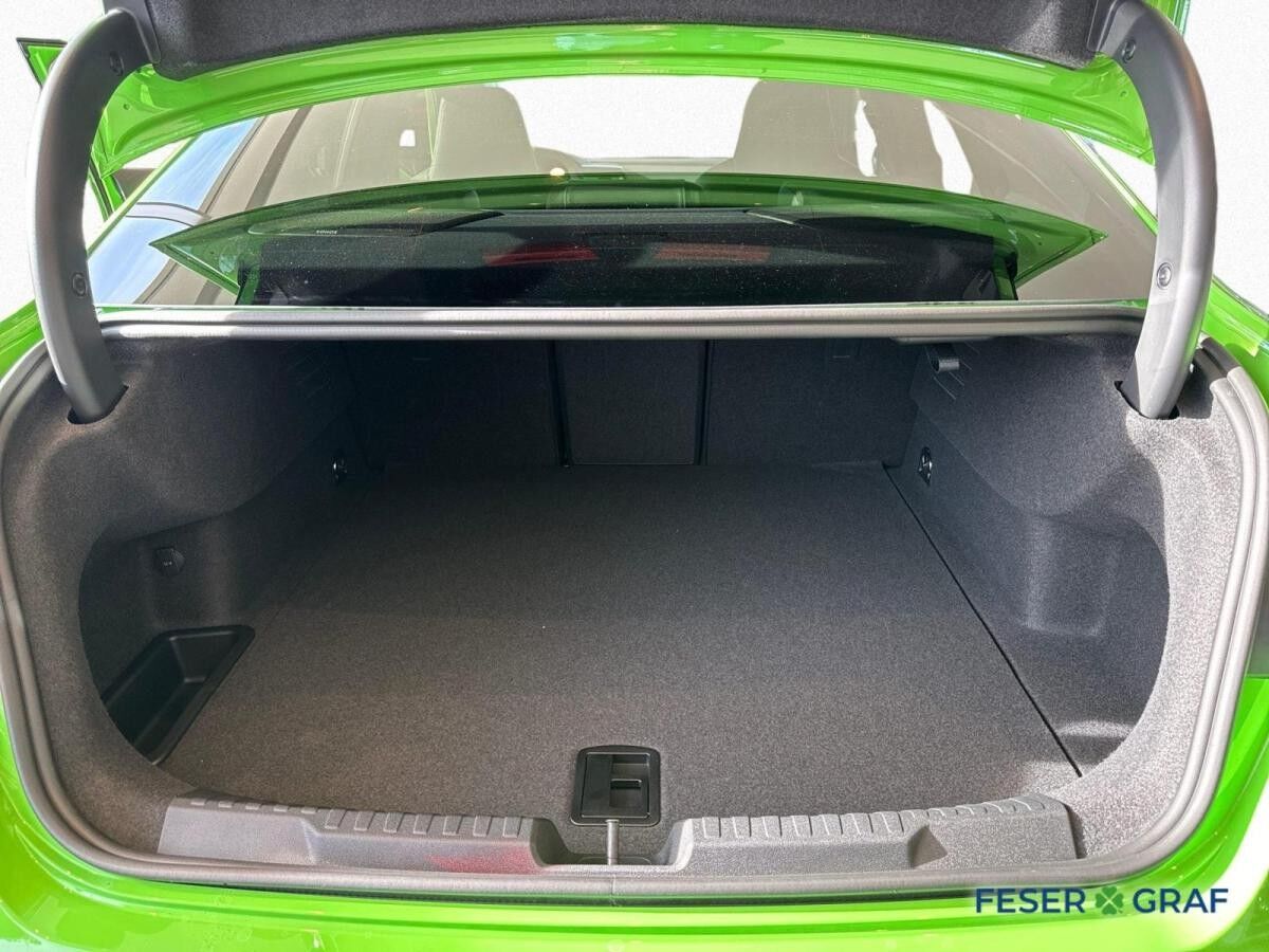 Audi RS3 Limo. NAV*Matrix*VMAX 280km/h*Sportabgas