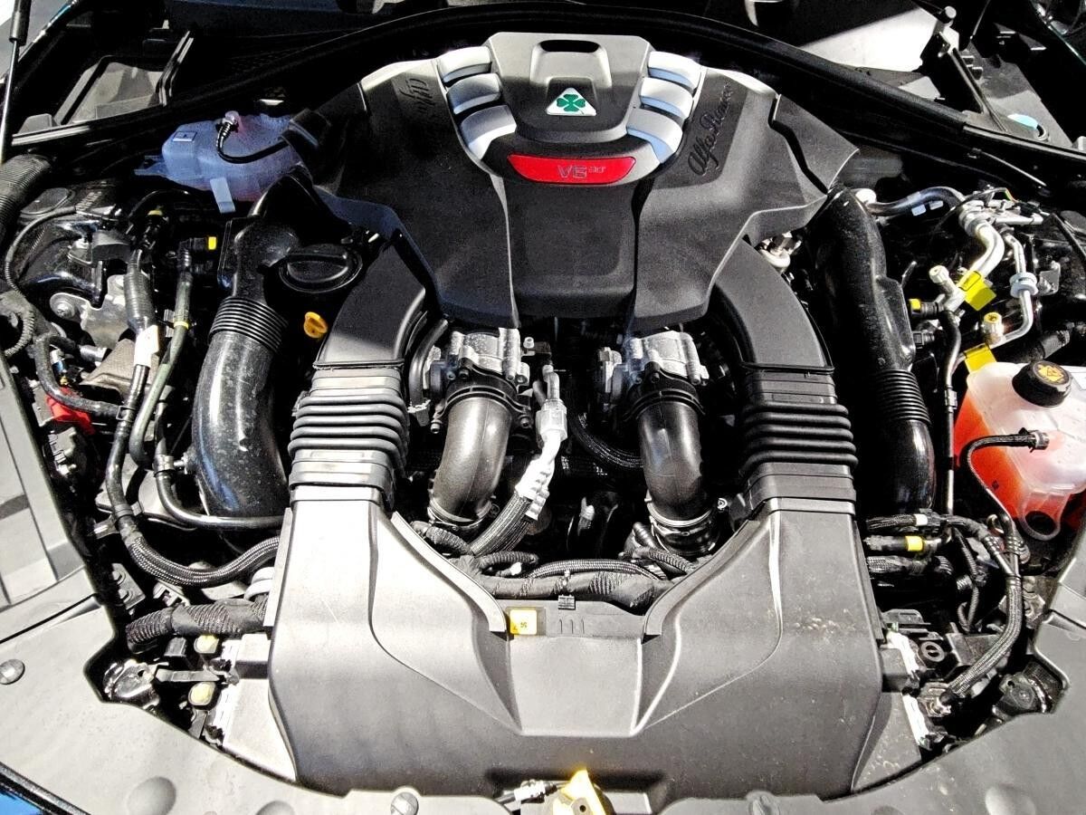 Alfa Romeo Giulia Quadrifoglio 520 PS ✨Akrapovic Abgasanlage