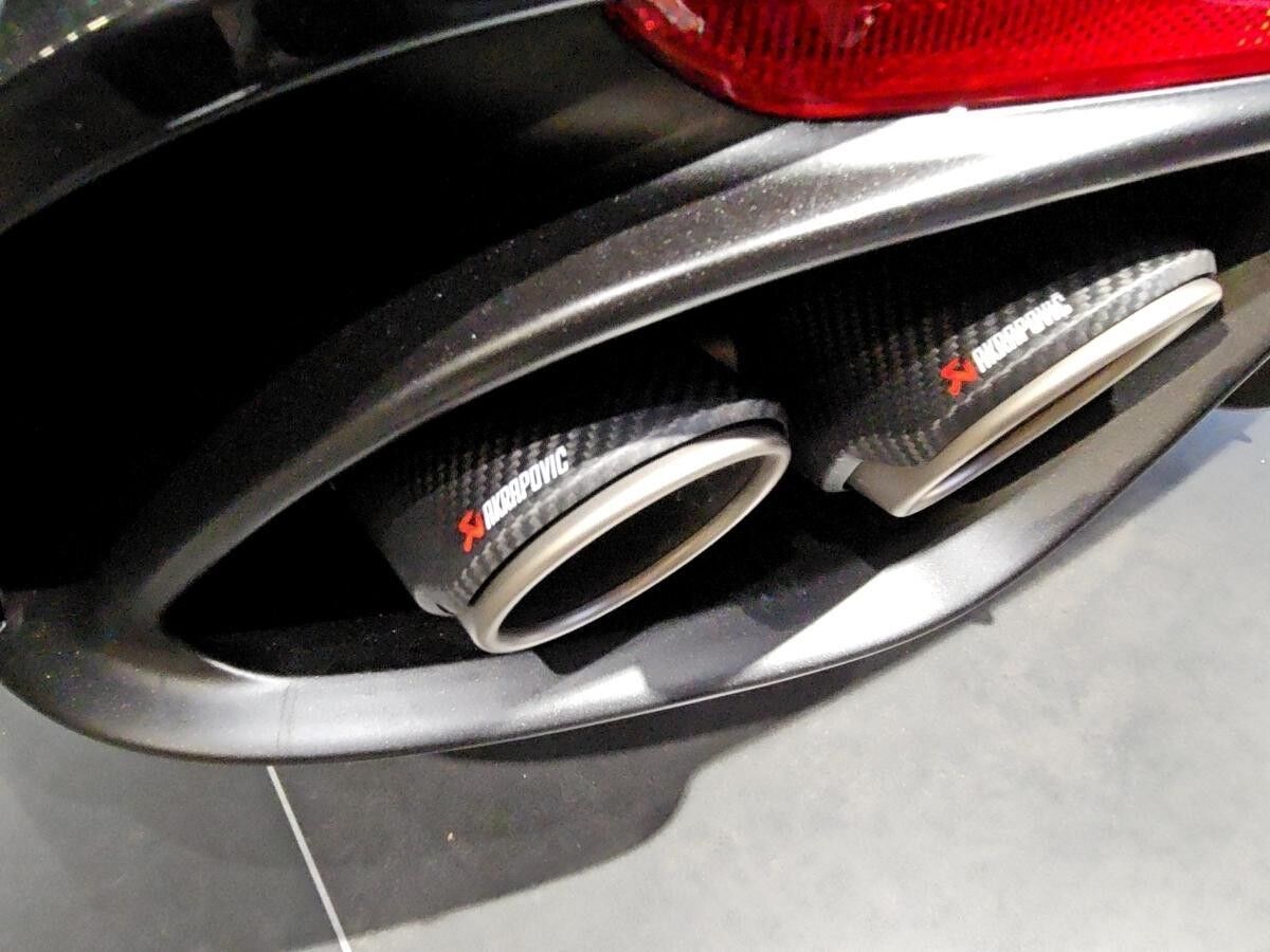 Alfa Romeo Giulia Quadrifoglio 520 PS ✨Akrapovic Abgasanlage