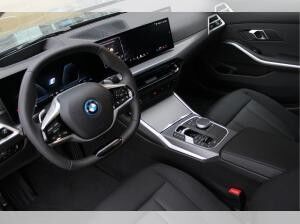 BMW 330 e Limousine *Attraktiver Deal!* +1.190€ GUTSCHEIN ON TOP