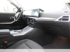 BMW 330 e Limousine *Attraktiver Deal!* +1.190€ GUTSCHEIN ON TOP