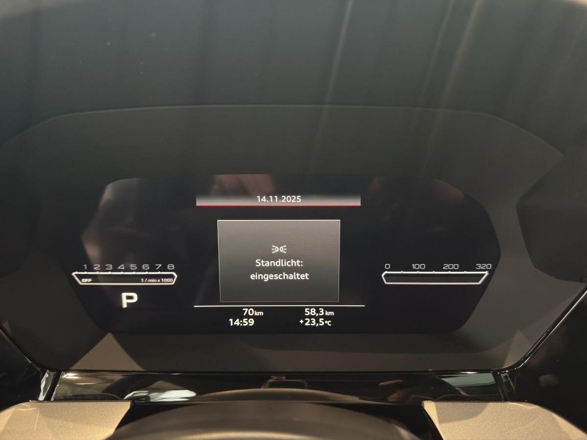 Audi RS3 RS 3 Sportback exclusive Pano RS-Abgas Carbon Sonos LM 19"