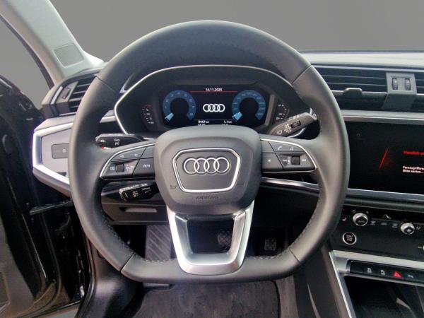 Audi Q3 advanced 35 TFSI AHK KEYL NAVI PANO 5J.GAR.