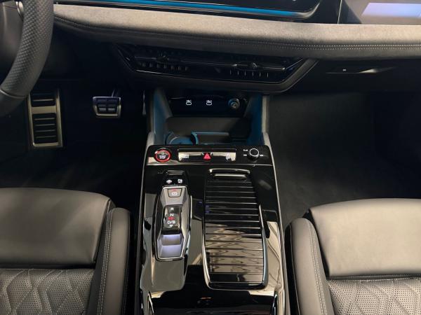 Audi S6 e-tron Sportback  qu MATRIX HUD AHK TECH PRO