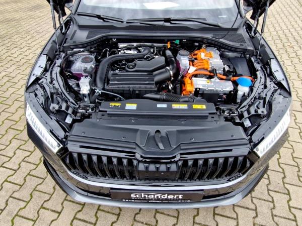 Skoda Superb Combi 1.5 TSI iV Sportline DSG Matrix AHK