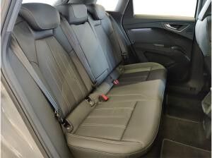 Audi Q4 e-tron 45 quattro S line, Navi, ACC, Matrix