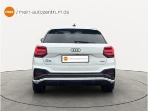 Audi Q2 S line 40 TFSI quattro 190 PS MatrixLED Klimapaket Kamera Schwarz plus