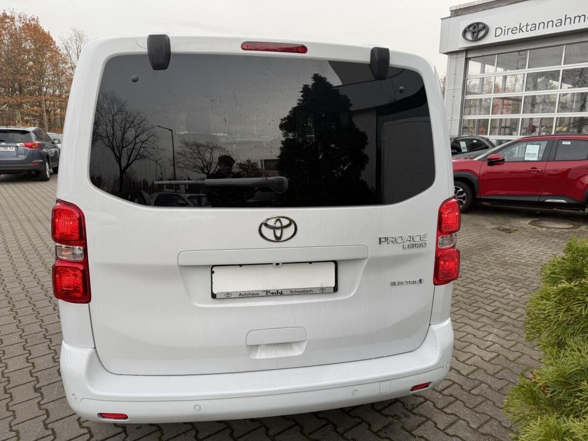 Toyota Proace Verso