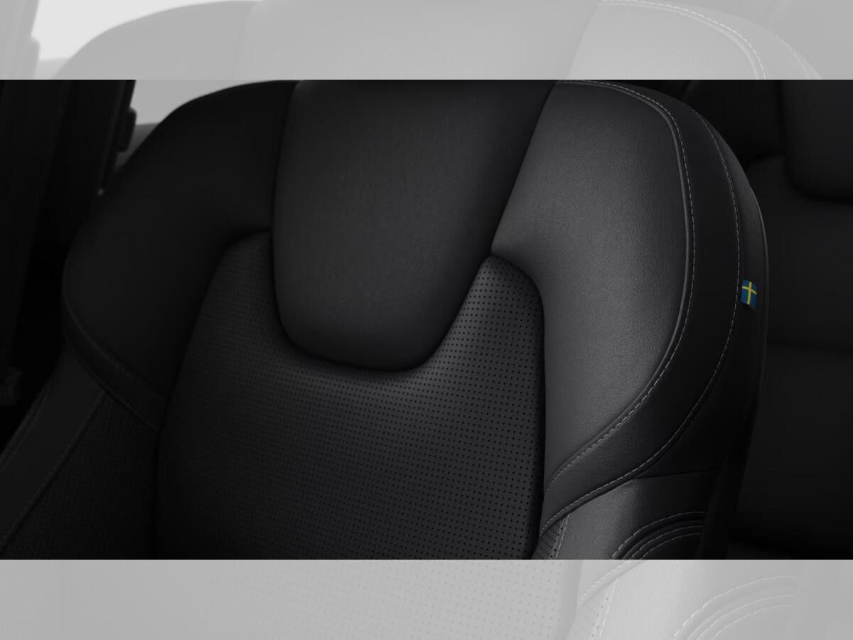 Volvo XC60 T8 AWD PHEV Ultra Black Signature Edition