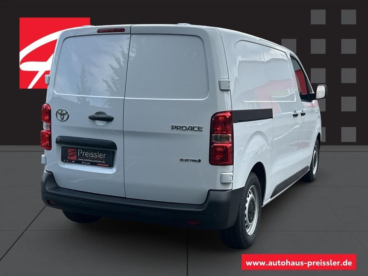 Toyota Proace L1 Kasten Electric Meister Navi (inkl. Wartung, Verschleiß und Ladekarte)