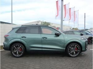 Audi Q3 SUV TFSI quattro S line*PANO*DIGI MATRIX*