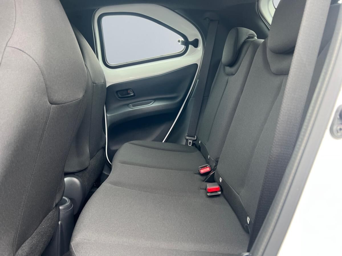 Toyota Aygo 💥X BUSINESS EDITION - CARPLAY - NAVIGATION - SONDERAKTION💥