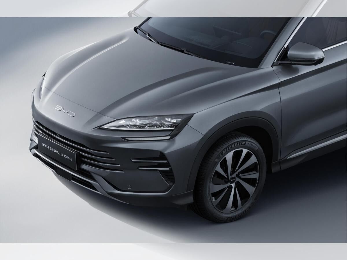 BYD Seal U DM-i - Design AWD (BLACK FRIDAY)