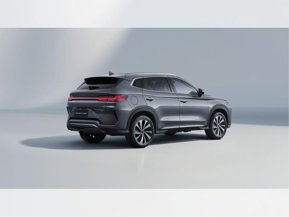 BYD Seal U DM-i - Design AWD (BLACK FRIDAY)