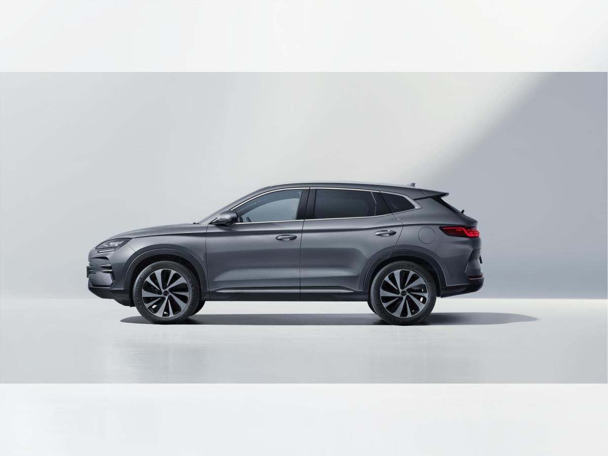 BYD Seal U DM-i - Design AWD (BLACK FRIDAY)