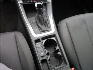 Audi Q3 35 TFSI S-tronic/ MMI-Navi plus, Connect, RFK