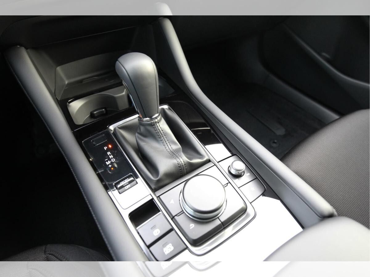 Mazda 3 2.5 eSKYACTIV G 140ps Aut. EXCLUSIVE-Line