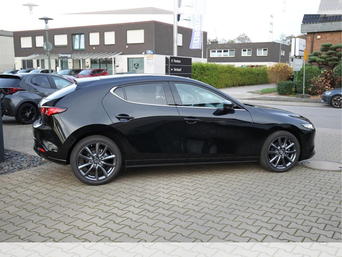 Mazda 3 2.5 eSKYACTIV G 140ps Aut. EXCLUSIVE-Line