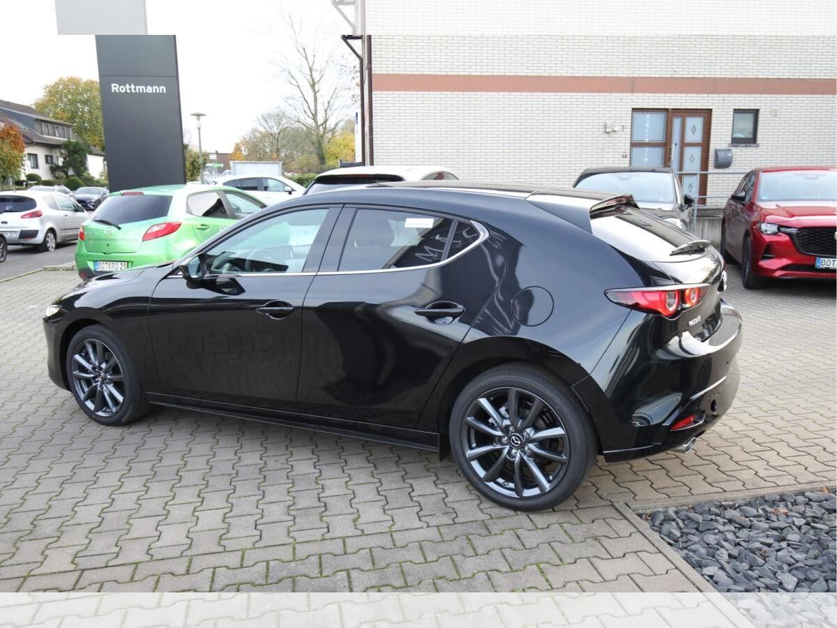 Mazda 3 2.5 eSKYACTIV G 140ps Automatik EXCLUSIVE-Line