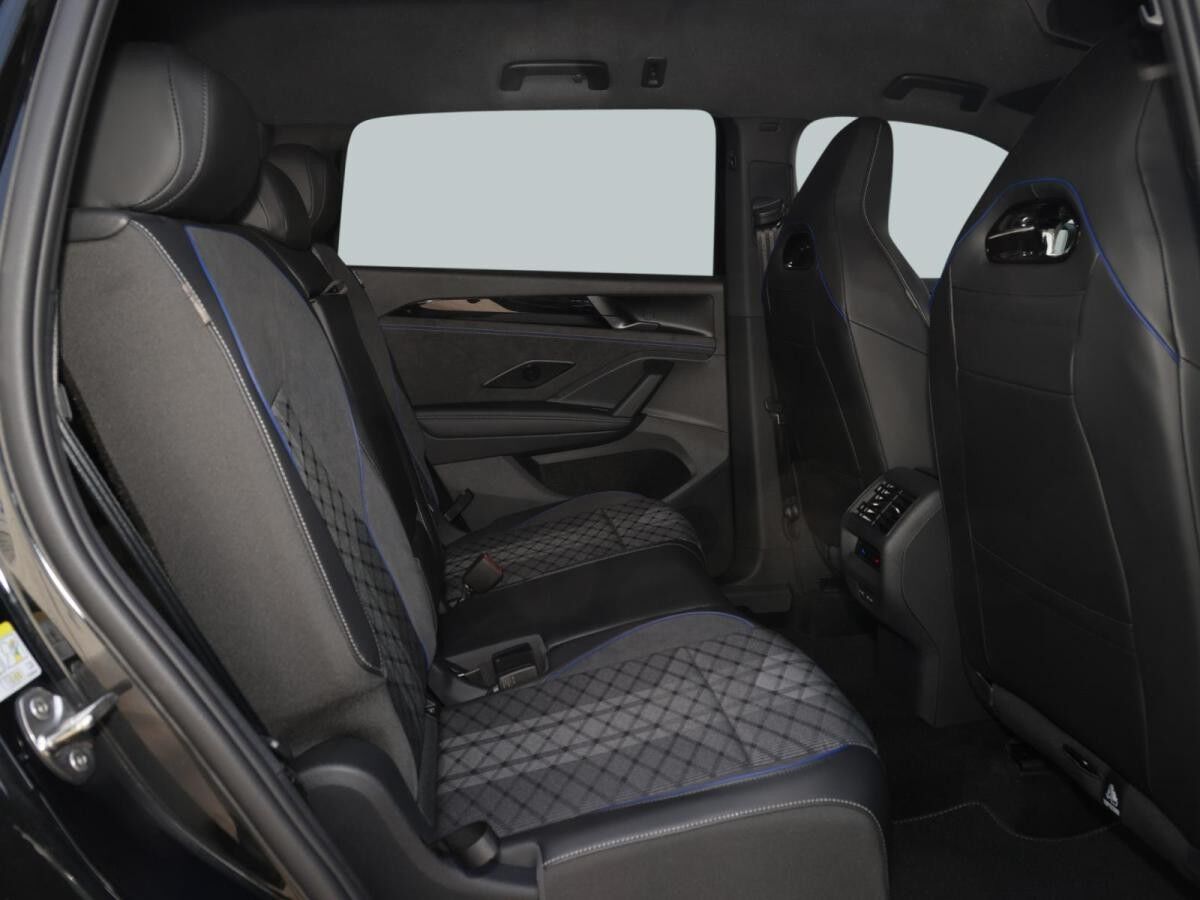 Volkswagen Tayron 2.0TDI DSG R-LINE +AHK+7-SITZER+