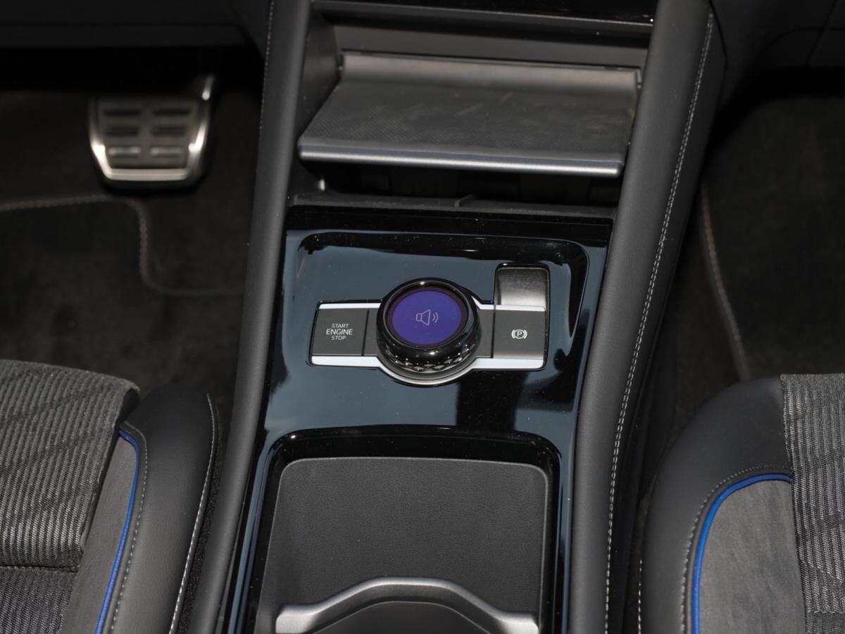 Volkswagen Tayron 2.0TDI DSG R-LINE +AHK+7-SITZER+