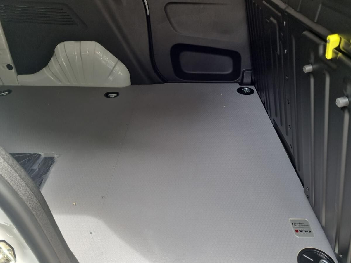 Toyota Proace City Meister - L1 1,5-D 131 PS 6-Gang