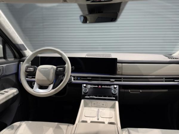 Hyundai SANTA FE PLUG IN 6-AT 4WD SIGNATURE 0,5 Versteuerung!!!!