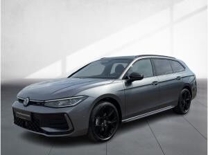 Volkswagen Passat Variant R-LINE 2.0 TDI DSG WR PANO NAVI AHZV BLACK-STYLE