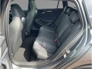 Volkswagen Passat Variant R-LINE 2.0 TDI DSG WR PANO NAVI AHZV BLACK-STYLE