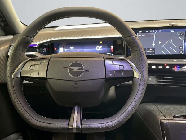 Opel Grandland GS Plug in Hybrid inkl. Panorama, Komfort- & Tech-Paket & AHK *Gewerbeaktion - sofort verfügbar*