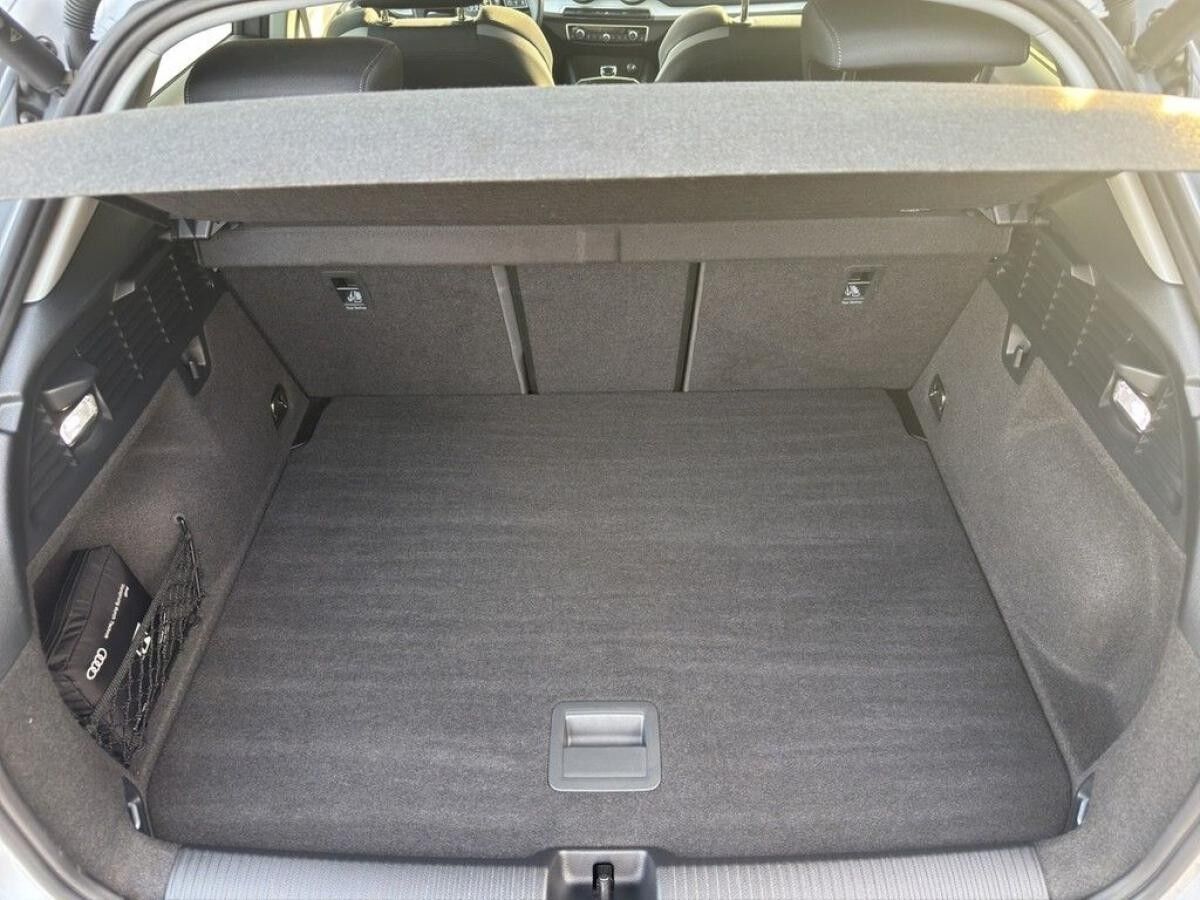 Audi Q2 advanced 35 TFSI S tronic *AHK*MATRIX*VIRTUAL*NAVI*TEMP*PDC*KAMERA*HECKKL.EL*SHZ*18"