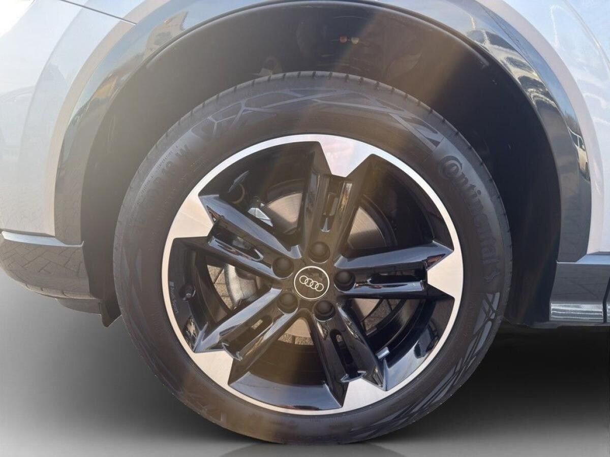 Audi Q2 advanced 35 TFSI S tronic *AHK*MATRIX*VIRTUAL*NAVI*TEMP*PDC*KAMERA*HECKKL.EL*SHZ*18"