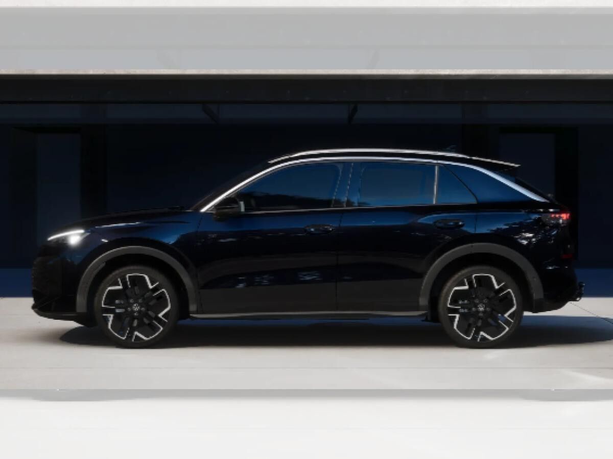 Volkswagen T-Roc R-Line 1.5 eTSI 150 PS DSG *MATRIX*AHK*EASY OPEN*IQ.DRIVE*NAV*WKR*GARANTIE*50.140 €