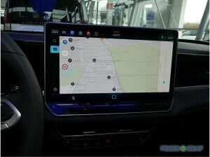 Volkswagen Passat R-Line 2,0 TDI 4MOTION AHK Pano Head-Up