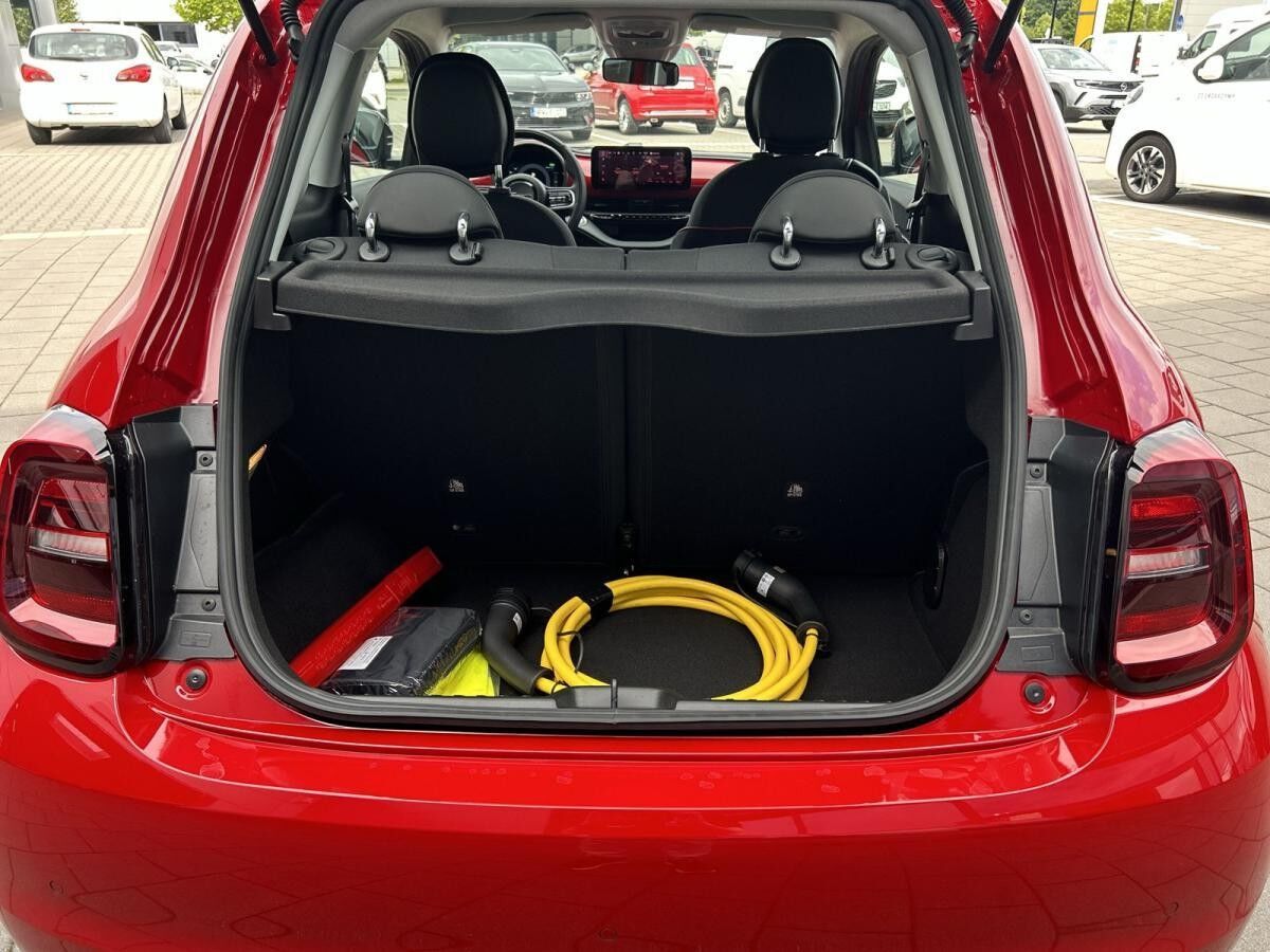 Fiat 500e GEWERBE ! RED 23,8kwh 🌟  360° Parksensoren/ Kamera / Sitzheizung🌟