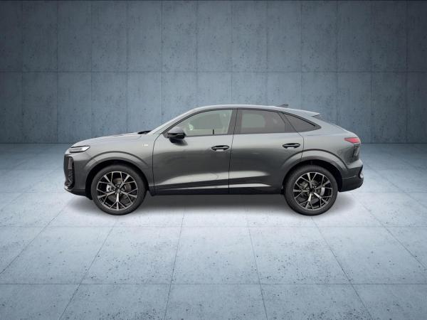 Audi Q3 Sportback TFSI S tr. LED 20 AHK FLA ACC Keyle