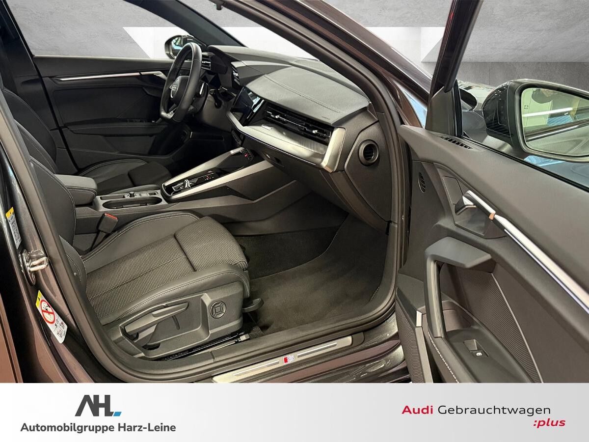 Audi S3 Limousine 2.0 TFSI quattro S-tronic Matrix Navi ACC B+O Optik schwarz plus