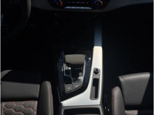 Audi RS4 RS 4 Avant quattro AHK*290km/h*Sportabgas*Pano