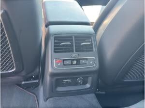 Audi RS4 RS 4 Avant quattro AHK*290km/h*Sportabgas*Pano