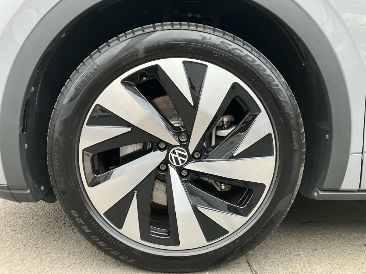 Volkswagen ID.5 Pro/ Navi, Matrix, Standklima, WP, AHK, RFK