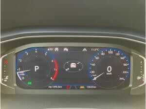 Volkswagen T-Roc United 1.5 TSI DSG / R-Line Ext, Navi, LED