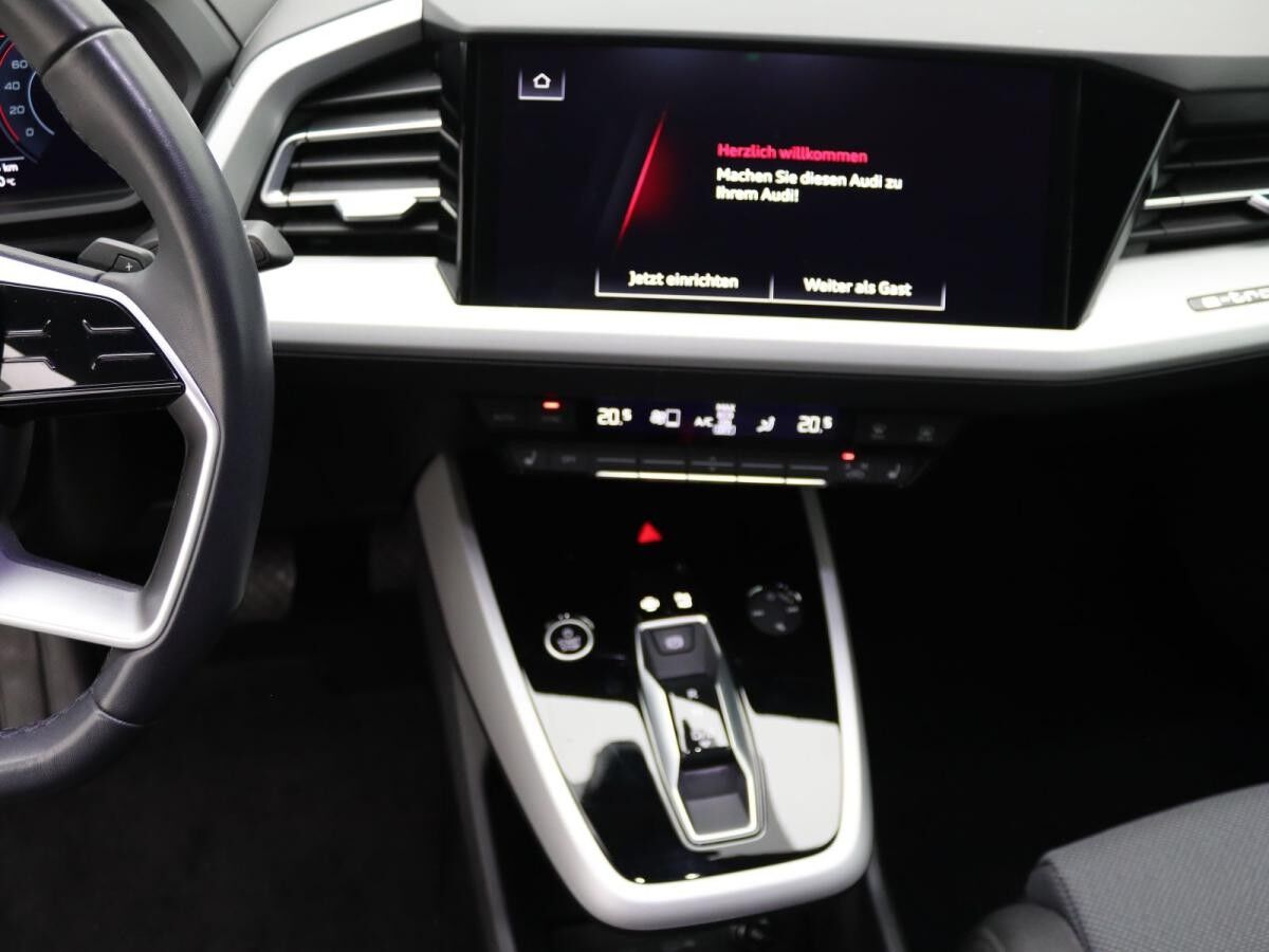 Audi Q4 e-tron 35 / MMI-Navi plus, ParkAssi, LED, RFK