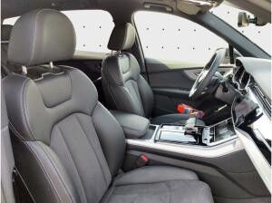 Audi Q7 60 TFSIe qu. S line Air*Pano*AHK*HuD*360°