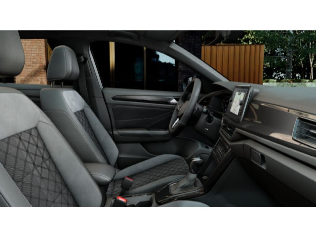 Volkswagen T-Roc R-Line 1.5 TSI DSG BLACKSTYLE AHK IQ KAMER