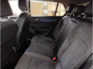 Volkswagen Golf VIII 1.5 TSI DSG eHybrid Style Navi IQ.Light DAB+ FrontAssist