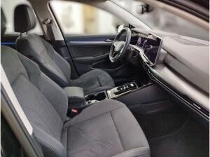 Volkswagen Golf VIII 1.5 TSI DSG eHybrid Style Navi IQ.Light DAB+ FrontAssist