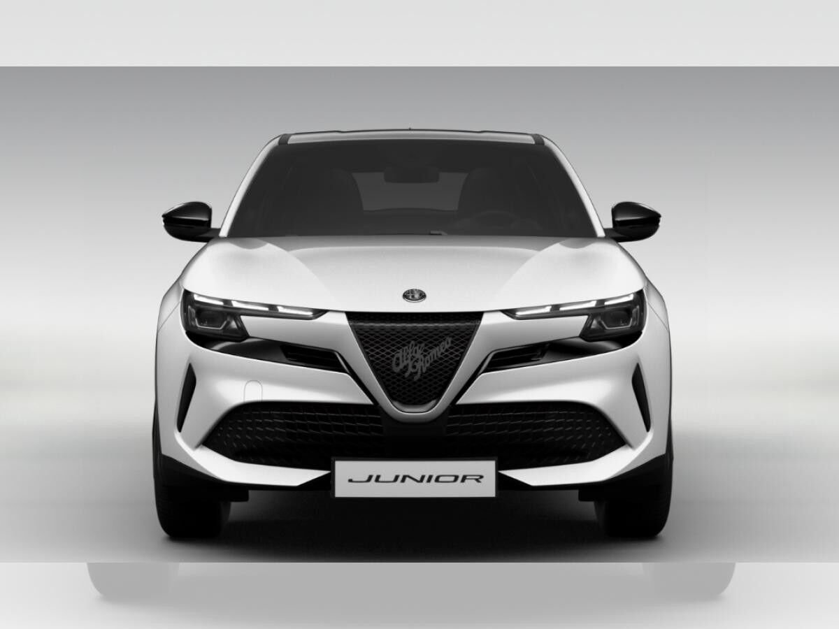 Alfa Romeo Junior 1.2 MHEV Ibrida🔥Black Deal
