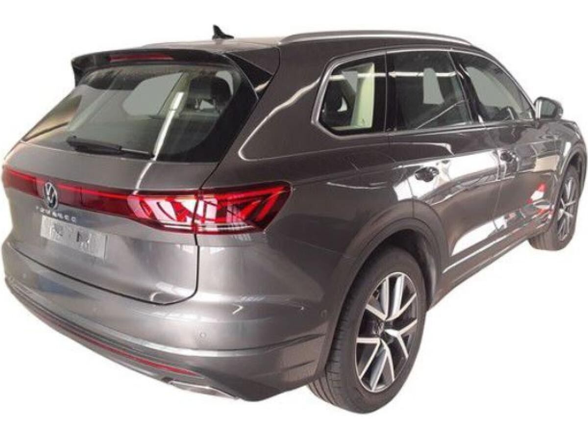Volkswagen Touareg 3.0 TSI Elegance 4Motion Matrix AHK 20" STHZ 💥Top LEASING AKTION💥 Volkswagen Touareg 3.0 TSI Elegance 4Motion Matrix AHK 20" STHZ 💥Top LEASING AKTION💥