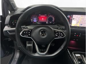 Volkswagen Golf VIII Variant 1.5 eTSI R-Line AHK Pano Matrix LM 18" Navi RFK ACC